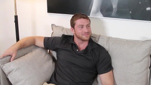 Str8toGay.com: Hard pounding and hairy hunk