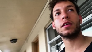 Realitydudes.com: Valentino sucking dick in public
