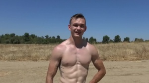 Str8Chaser: Rough masturbating alongside trimmed twink boy