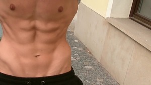 Czech Hunter: Fucking for money