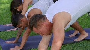 DrillMyHole - Real sex next to muscle american young twink