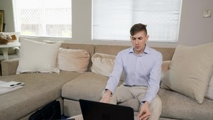 DrillMyHole - Muscled american twink boy gets raw fucking