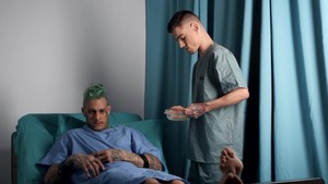BROMO - Inked american twink finds irresistible spanking