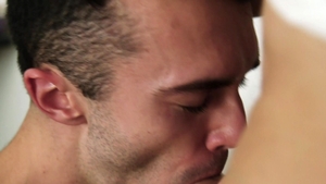 BrotherCrush.com: Enjoys plowing hard