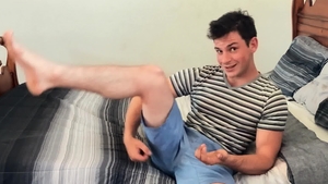 SeanCody: Muscled Archie fun with toys in the bed