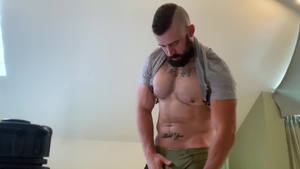 NextDoorHomemade - Big dick Mathias masturbation