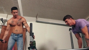 HotHouse.com: Bodybuilder agrees to slamming hard