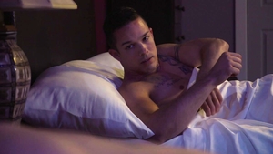 FalconStudios.com: Dirty hunk has a taste for pounding