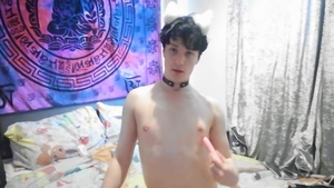 TXXXMStudios.com: Piercing uncut cock Jamie Coxx toys