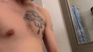 StraightNakedThugs.com - Chad Turner masturbation in the bath