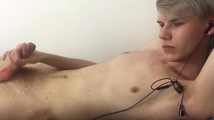 TXXXMStudios.com - Sky Heet is a shaved blond hair
