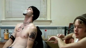 Boys-Smoking.com - Hot straight hard stroking