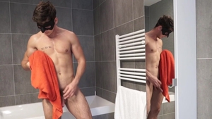 Maskurbate - Young Andrew Lewix really likes real sex