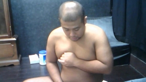 GayAsianNetwork - Very nice bear have sex with uncut dick guy