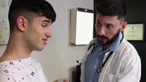 DoctorTapes: Barebacking at the Clinic with Dr. Scott