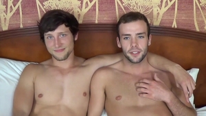 jockbreeders: Oliver Hudson's Secret Symphony with Scotty