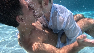 Falcon Studios: Creamy Facials for Gay Lovers