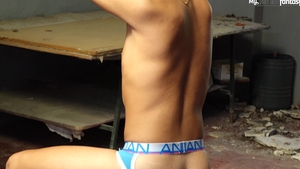 Angelic Submissive: Bondage Play with Master