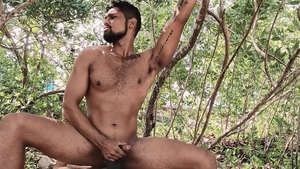 Str8 Chaser: Golden Glimpses of Sin on the Sand