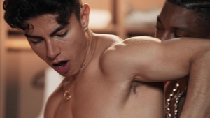 Men: Tops Take Alfonso for a Wild Ride