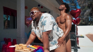 Men: Des Irez's Dirty Little Secret