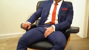 HotAFmen: Stroking Honduran Hunk