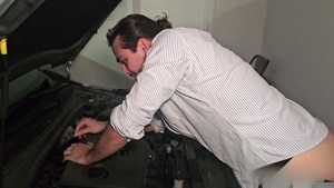 AmateurGayPOV: Under the Hood with Max Adonis