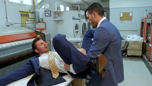 menatplay: Serving Star Treatment