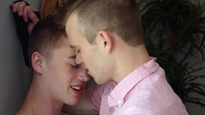 Next Door Twink: Scott Finn's Wild F**k with Doe-Eyed Tannor